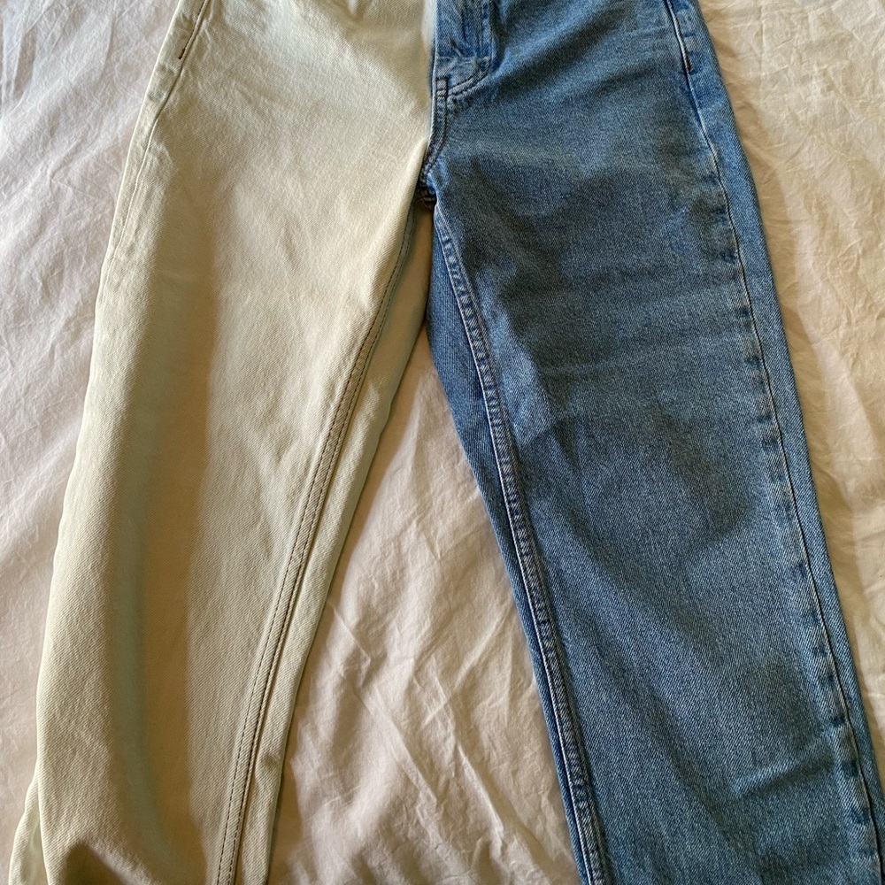 Straight Legged jeans with multiple color!!